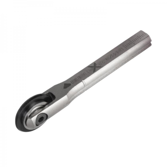  TILE CUTTERS
